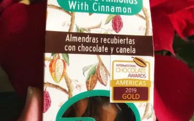 Almendras recubiertas con chocolate y canela
